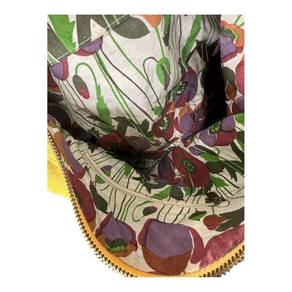 Suedes  Crossbody Boho Bag Wiith adjustable Strapped in p - Picture 3 of 6